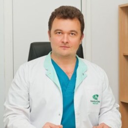 Medical staff of the clinic "New Life" Serhiy Usachov